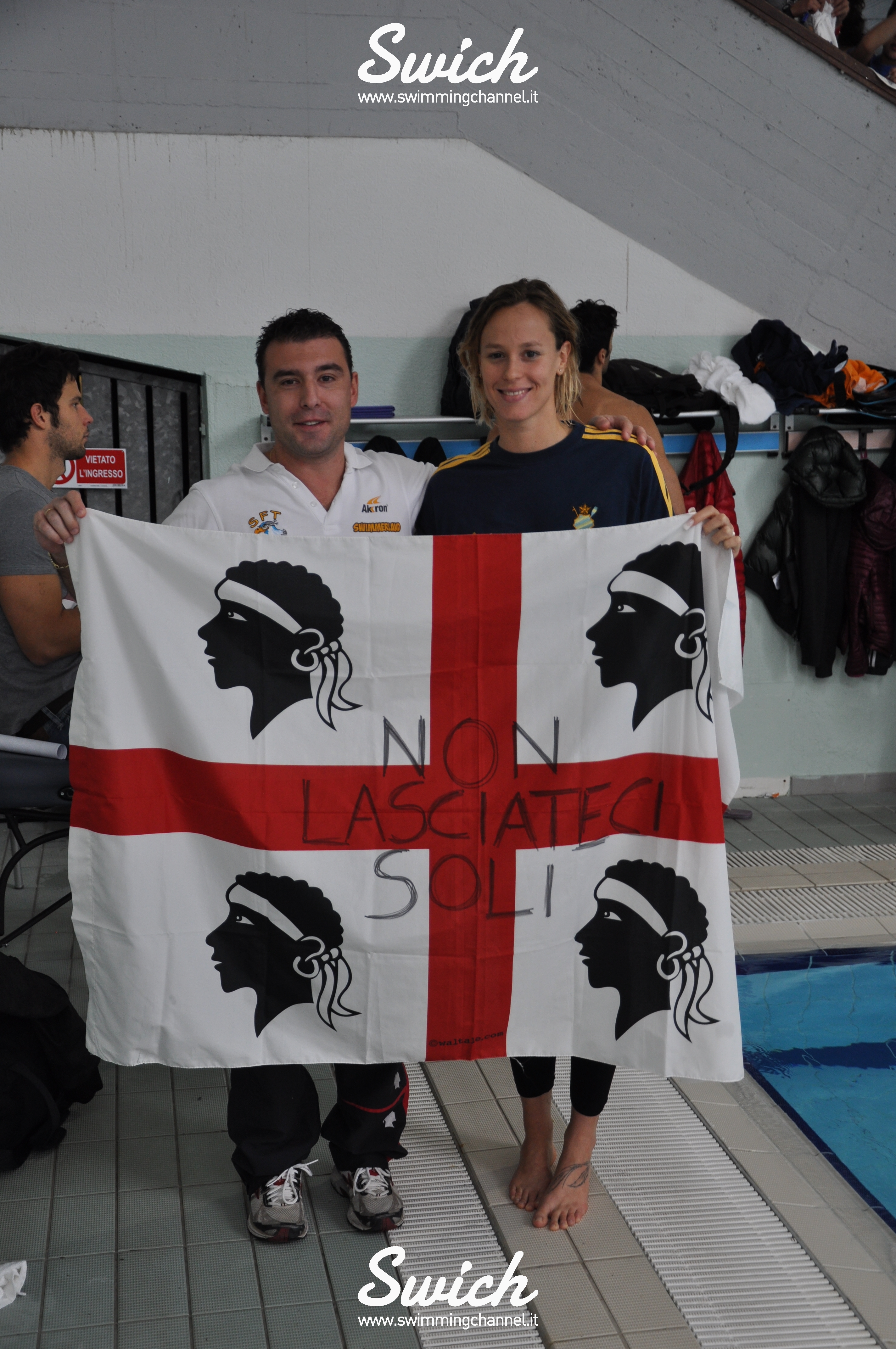 Federica Pellegrini con il coach Pierluigi Salis ph. Swimming Channel PER LA SARDEGNA